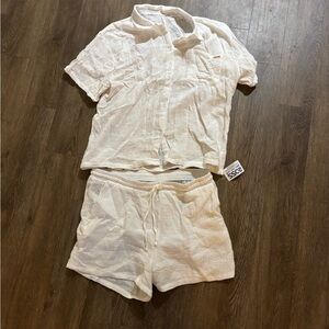 Nicole Miller White Button-Up Shirt and Shorts Set